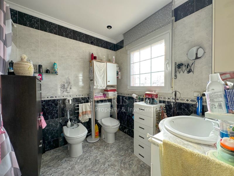 5 soverom Villa til salgs i Els Poblets med svømmebasseng garasje - € 850 000 (Ref: 8457275)