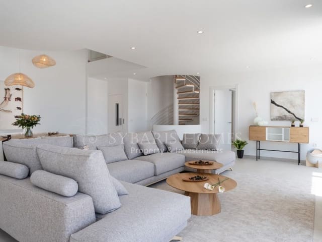 5 quarto Moradia para venda em Altea com piscina - 1 202 400 € (Ref: 8462257)