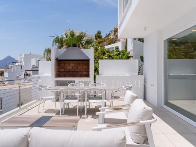 5 quarto Moradia para venda em Altea com piscina - 1 202 400 € (Ref: 8462257)