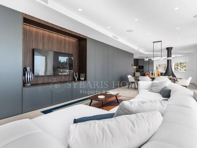 4 sypialnia Willa na sprzedaż w Altea la Vella, Altea z basenem garażem - 2 146 000 € (Ref: 8462257)