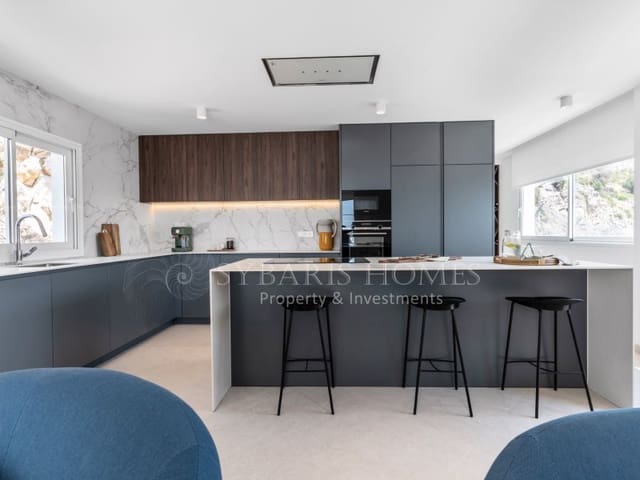 4 sypialnia Willa na sprzedaż w Altea la Vella, Altea z basenem garażem - 2 146 000 € (Ref: 8462257)