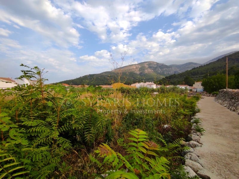 Ruïne te koop in Benigembla / Benichembla - € 120.000 (Ref: 8490942)