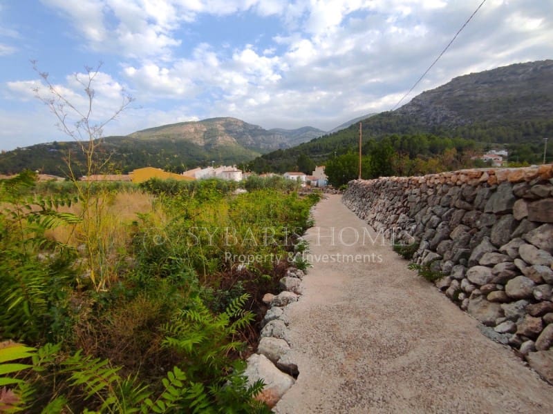 Ruïne te koop in Benigembla / Benichembla - € 120.000 (Ref: 8490942)