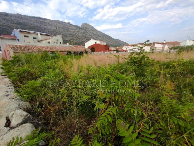 Ruïne te koop in Benigembla / Benichembla - € 120.000 (Ref: 8490942)