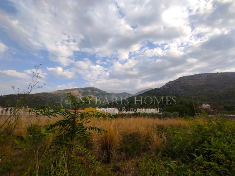 Ruïne te koop in Benigembla / Benichembla - € 120.000 (Ref: 8490942)