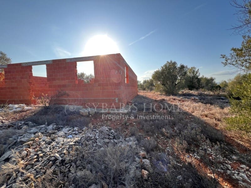 Grunde uden byggetilladelser til salg i Chella - € 100.000 (Ref: 8519273)