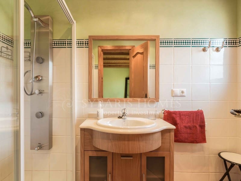 5 soveværelse Finca/Landehus til salg i Vall de Laguart - € 459.000 (Ref: 8537245)