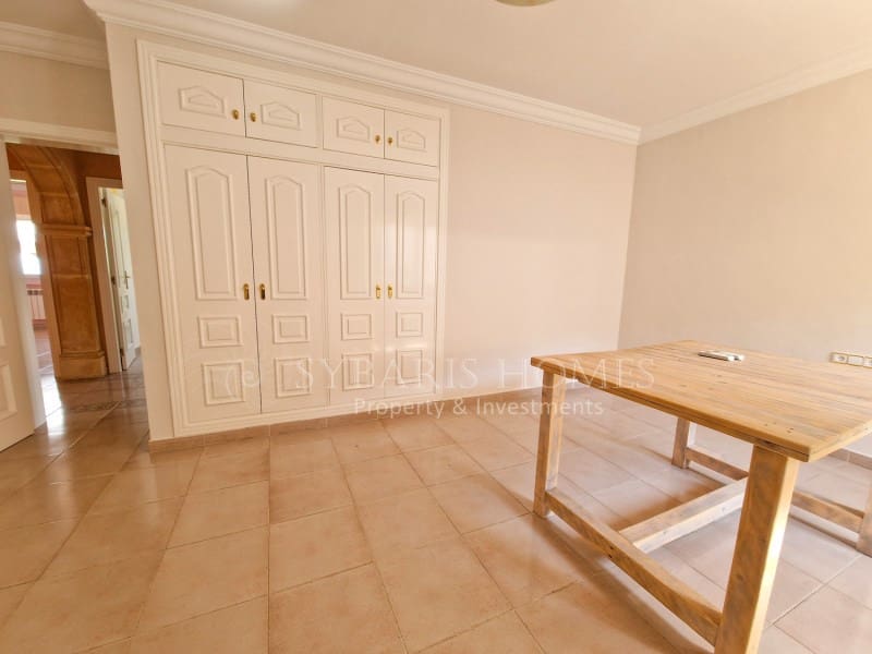 9 sovrum Villa till salu i Pedreguer med garage - 965 000 € (Ref: 8542501)