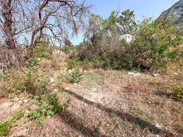 Mark till salu i El Montgó, Dénia - 225 000 € (Ref: 8542502)