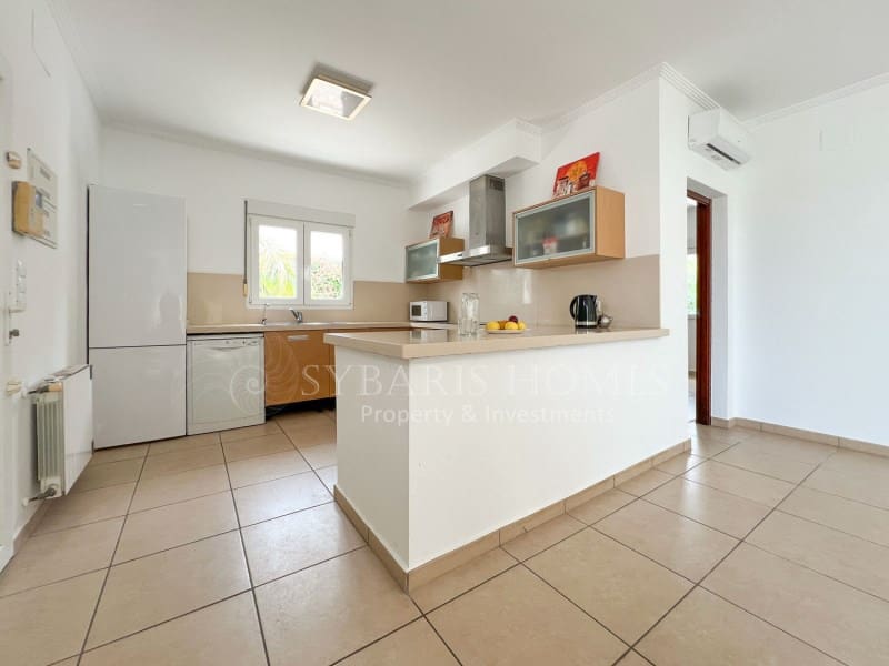 5 camera da letto Villa in vendita in Denia con piscina garage - 589.000 € (Rif: 8557272)