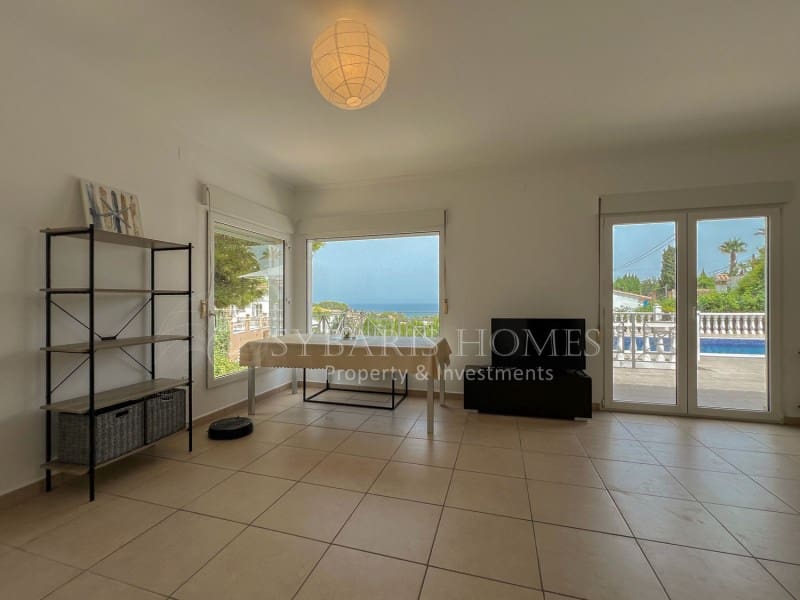 5 camera da letto Villa in vendita in Denia con piscina garage - 589.000 € (Rif: 8557272)