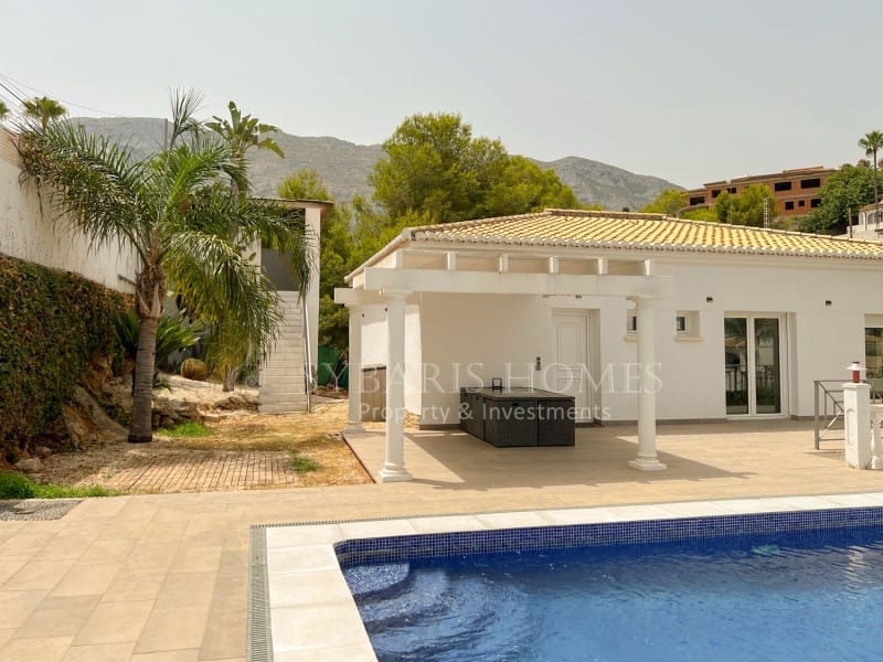 5 camera da letto Villa in vendita in Denia con piscina garage - 589.000 € (Rif: 8557272)