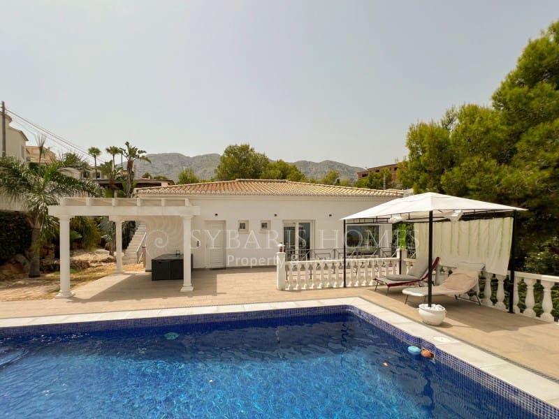 5 camera da letto Villa in vendita in Denia con piscina garage - 589.000 € (Rif: 8557272)