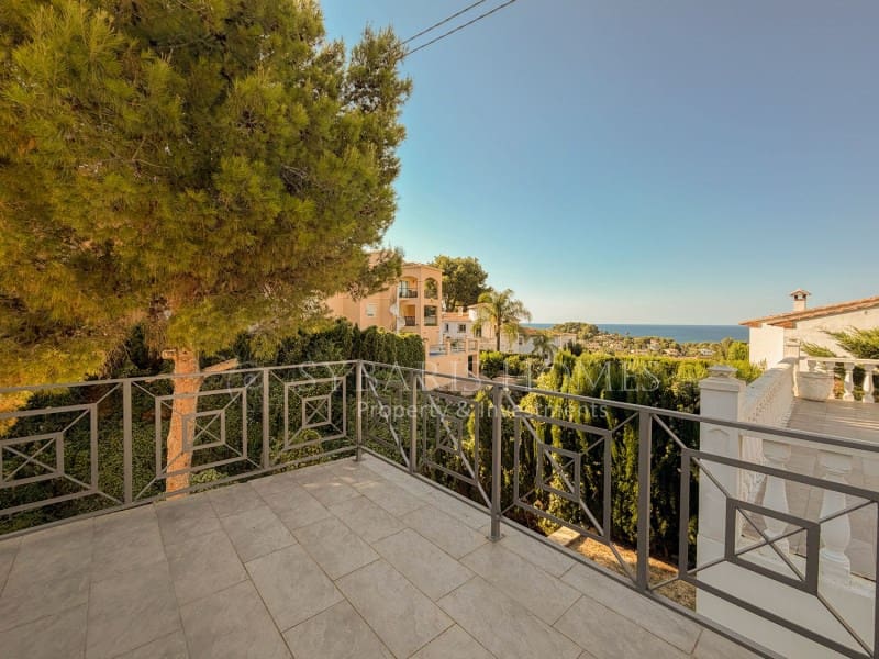 5 camera da letto Villa in vendita in Denia con piscina garage - 589.000 € (Rif: 8557272)
