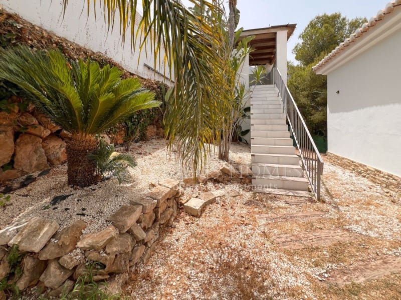 5 camera da letto Villa in vendita in Denia con piscina garage - 589.000 € (Rif: 8557272)