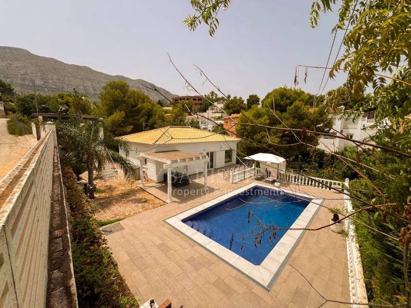 5 camera da letto Villa in vendita in Denia con piscina garage - 589.000 € (Rif: 8557272)