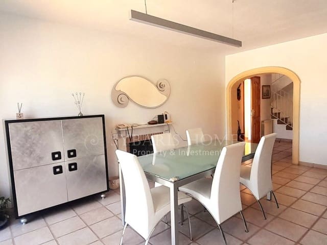 4 Zimmer Villa zu verkaufen in El Montgó, Dénia mit Pool Garage - 650.000 € (Ref: 8580011)