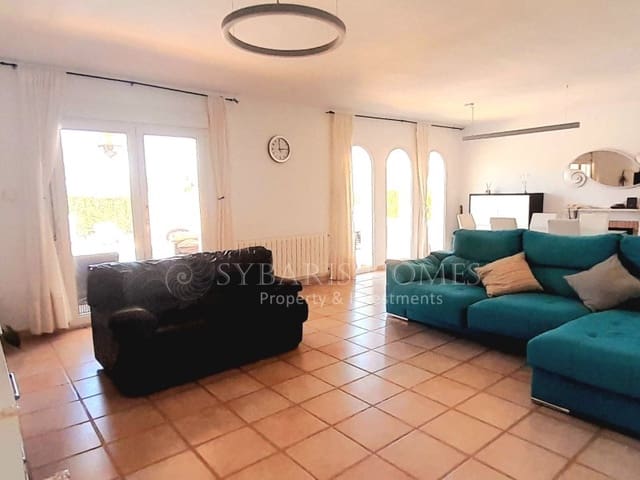 4 Zimmer Villa zu verkaufen in El Montgó, Dénia mit Pool Garage - 650.000 € (Ref: 8580011)