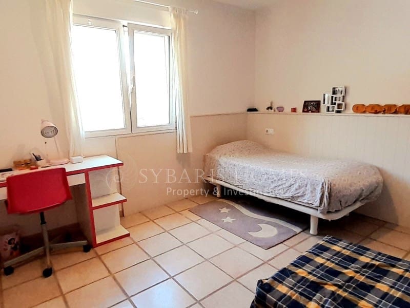 4 chambre Villa/Maison à vendre à Denia avec piscine garage - 650 000 € (Ref: 8580011)