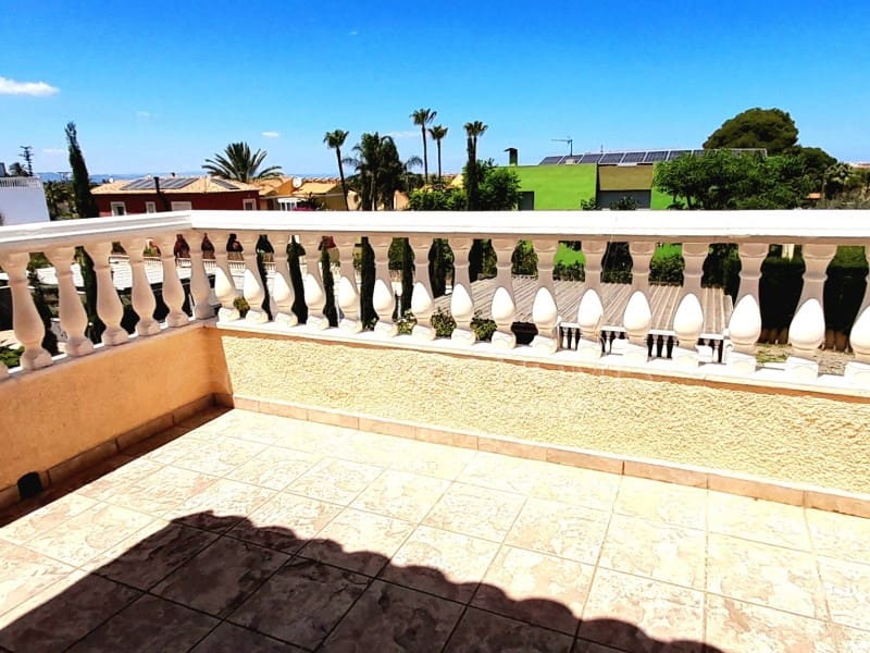 4 chambre Villa/Maison à vendre à Denia avec piscine garage - 650 000 € (Ref: 8580011)