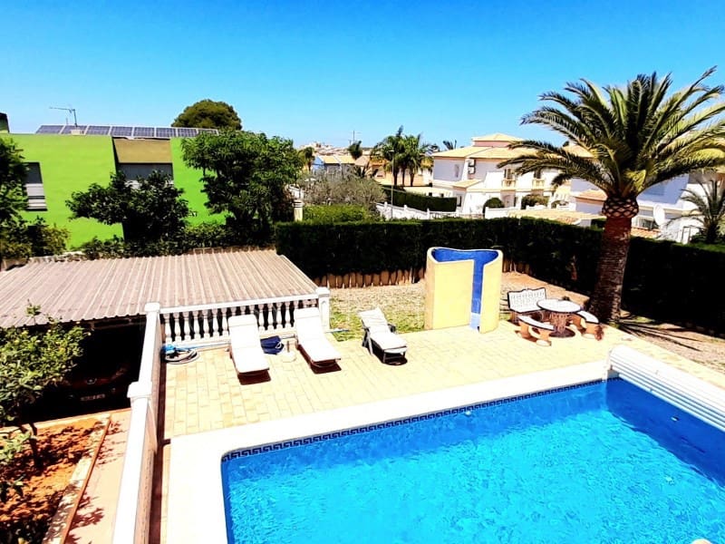 4 chambre Villa/Maison à vendre à Denia avec piscine garage - 650 000 € (Ref: 8580011)