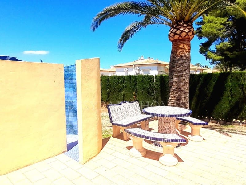 4 chambre Villa/Maison à vendre à Denia avec piscine garage - 650 000 € (Ref: 8580011)