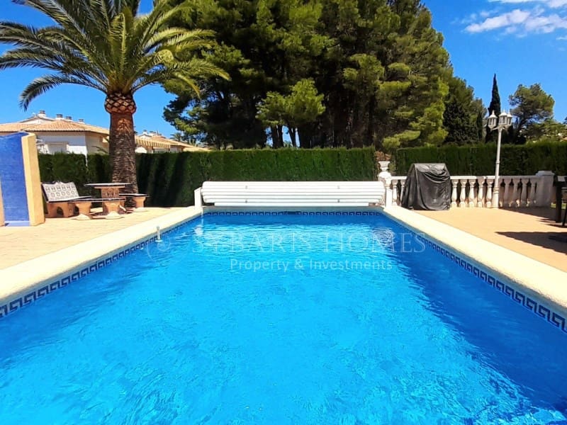 4 chambre Villa/Maison à vendre à Denia avec piscine garage - 650 000 € (Ref: 8580011)