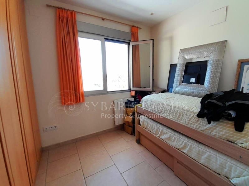 4 slaapkamer Villa te koop in Denia met zwembad garage - € 645.000 (Ref: 8580014)