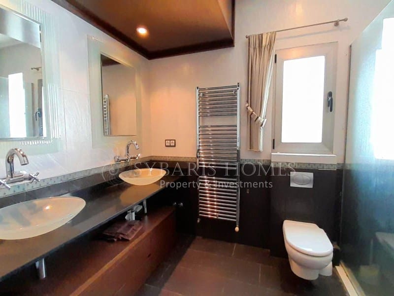 4 slaapkamer Villa te koop in Denia met zwembad garage - € 645.000 (Ref: 8580014)