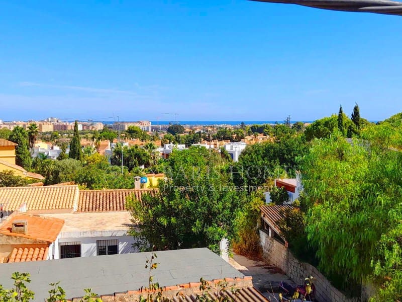 4 slaapkamer Villa te koop in Denia met zwembad garage - € 645.000 (Ref: 8580014)