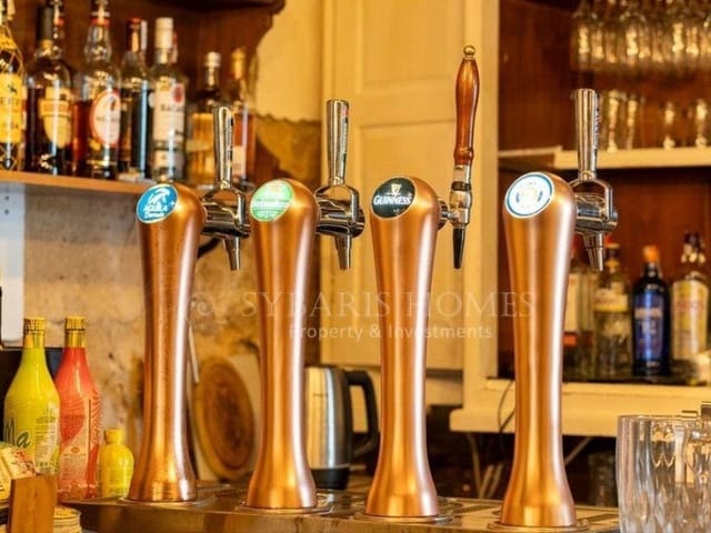 8 makuuhuone Ravintola/baari myytävänä paikassa Centro ciudad, Javea / Xàbia - 1 450 000 € (Ref: 8676125)