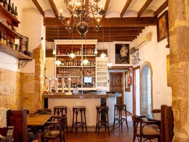 8 makuuhuone Ravintola/baari myytävänä paikassa Centro ciudad, Javea / Xàbia - 1 450 000 € (Ref: 8676125)