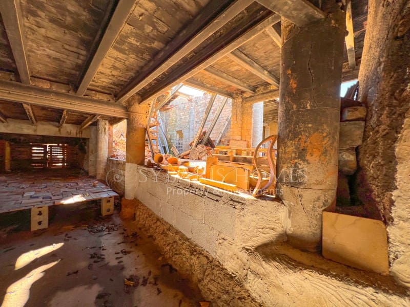 Area Edificabile in vendita in Orba - 999.000 € (Rif: 8690104)