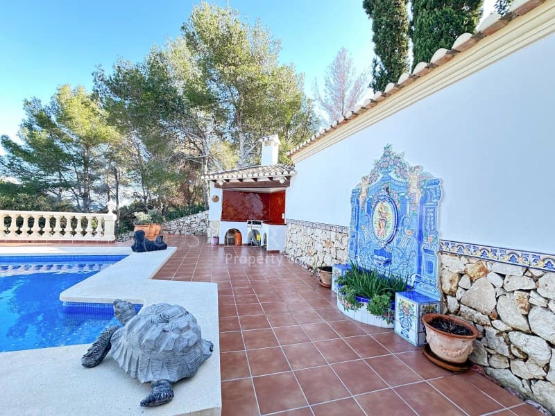 4 soverom Villa til salgs i Denia med svømmebasseng garasje - € 890 000 (Ref: 8694821)