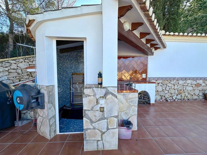 4 soverom Villa til salgs i Denia med svømmebasseng garasje - € 890 000 (Ref: 8694821)