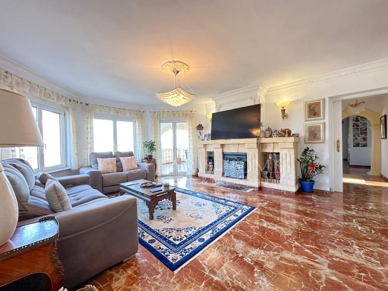 4 soverom Villa til salgs i Denia med svømmebasseng garasje - € 890 000 (Ref: 8694821)