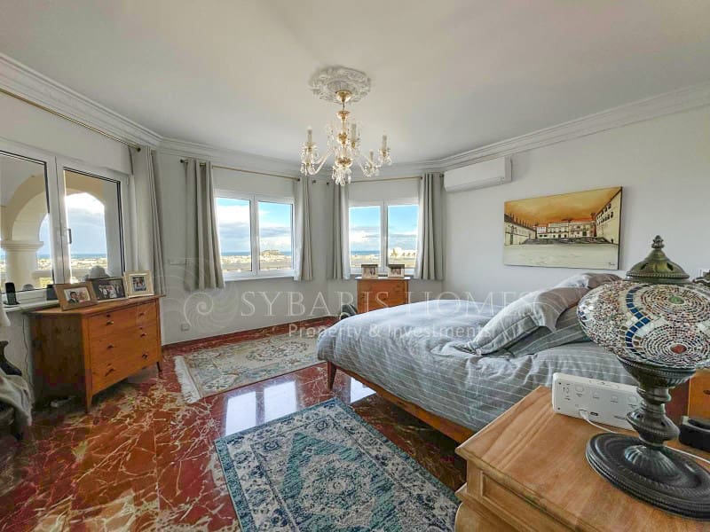 4 soverom Villa til salgs i Denia med svømmebasseng garasje - € 890 000 (Ref: 8694821)