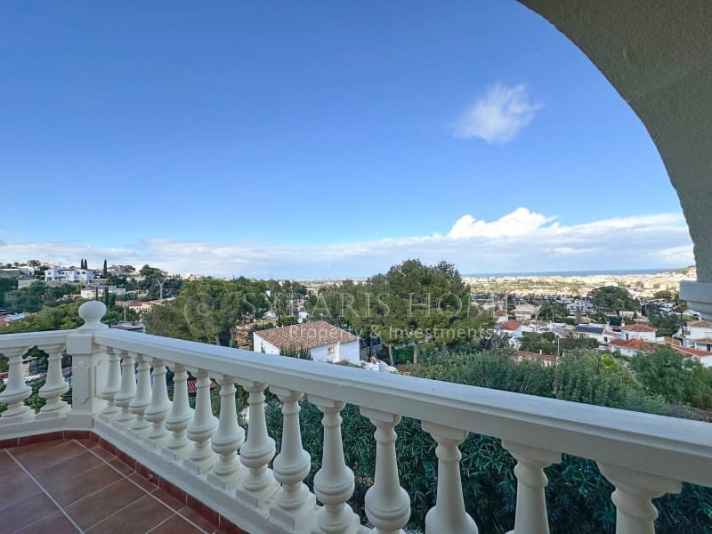 4 soverom Villa til salgs i Denia med svømmebasseng garasje - € 890 000 (Ref: 8694821)