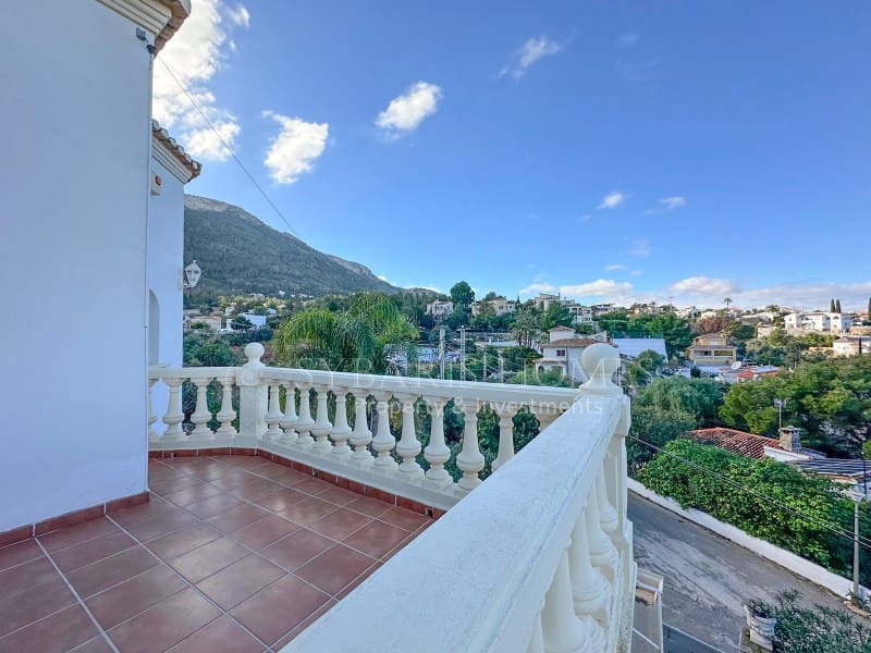 4 soverom Villa til salgs i Denia med svømmebasseng garasje - € 890 000 (Ref: 8694821)