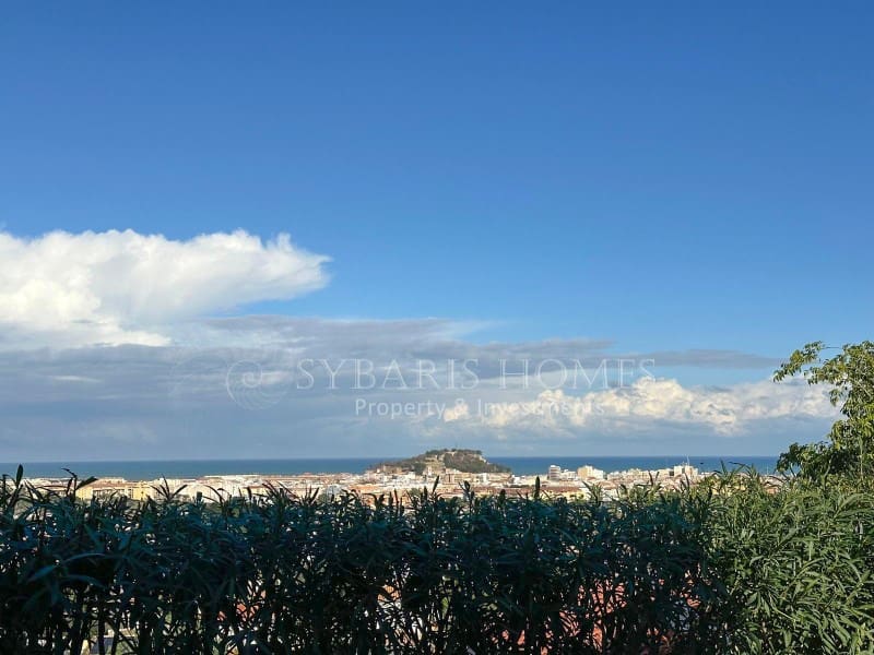 4 soverom Villa til salgs i Denia med svømmebasseng garasje - € 890 000 (Ref: 8694821)