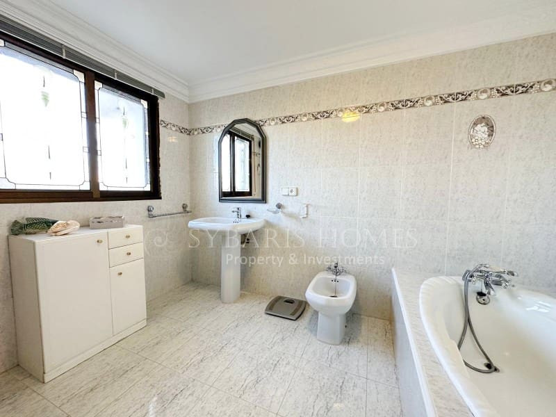 4 soverom Villa til salgs i Denia med svømmebasseng garasje - € 890 000 (Ref: 8694821)