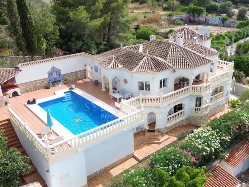 4 soverom Villa til salgs i Denia med svømmebasseng garasje - € 890 000 (Ref: 8694821)