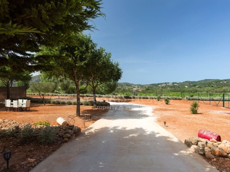 12 soveværelse Hotel til salg i Lliber med swimmingpool garage - € 1.550.000 (Ref: 8730313)