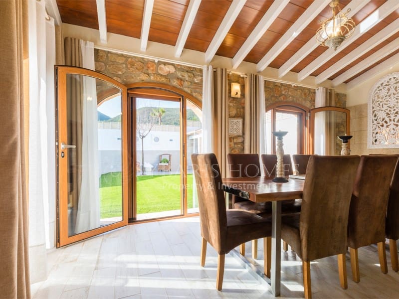 12 soveværelse Hotel til salg i Lliber med swimmingpool garage - € 1.550.000 (Ref: 8730313)