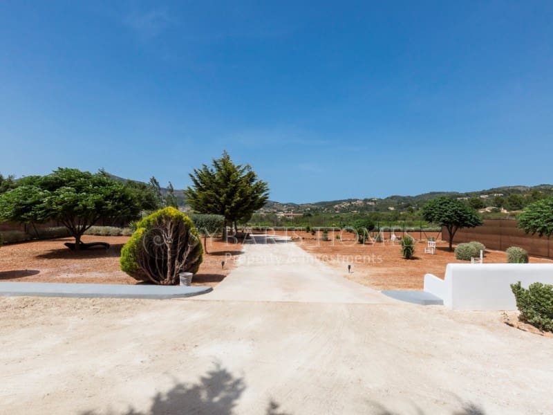 12 soveværelse Hotel til salg i Lliber med swimmingpool garage - € 1.550.000 (Ref: 8730313)