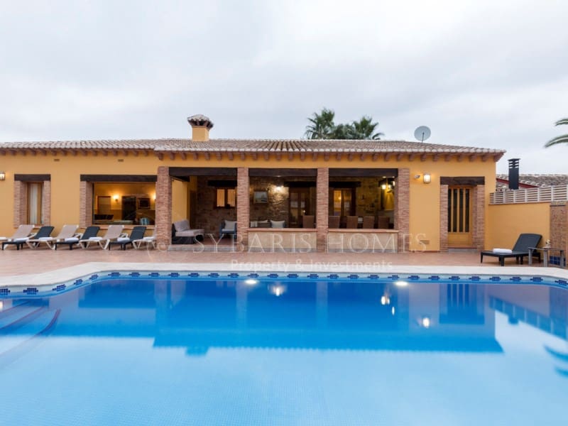 12 soveværelse Hotel til salg i Lliber med swimmingpool garage - € 1.550.000 (Ref: 8730313)