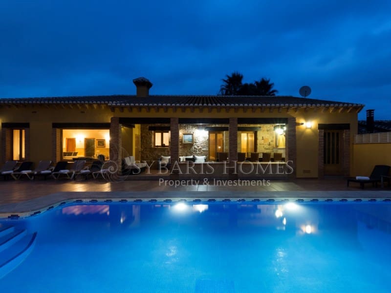 12 soveværelse Hotel til salg i Lliber med swimmingpool garage - € 1.550.000 (Ref: 8730313)