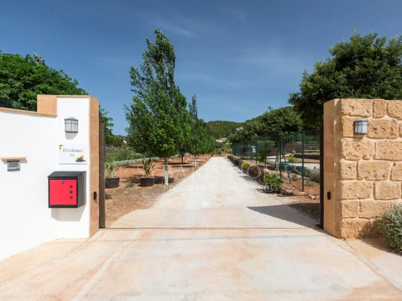 12 soveværelse Hotel til salg i Lliber med swimmingpool garage - € 1.550.000 (Ref: 8730313)