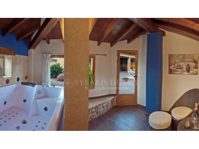 12 soveværelse Hotel til salg i Lliber med swimmingpool garage - € 1.550.000 (Ref: 8730313)