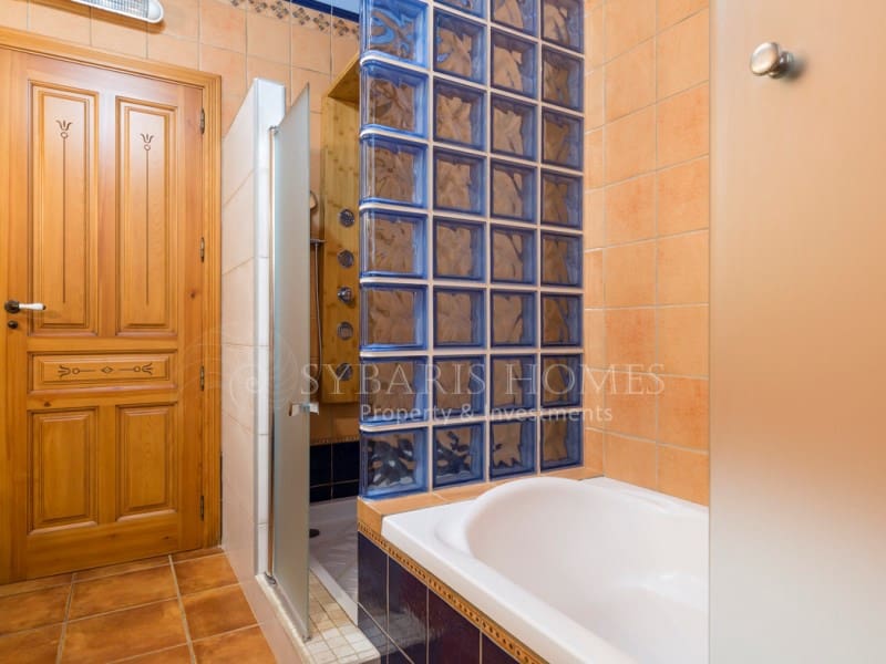 12 soveværelse Hotel til salg i Lliber med swimmingpool garage - € 1.550.000 (Ref: 8730313)